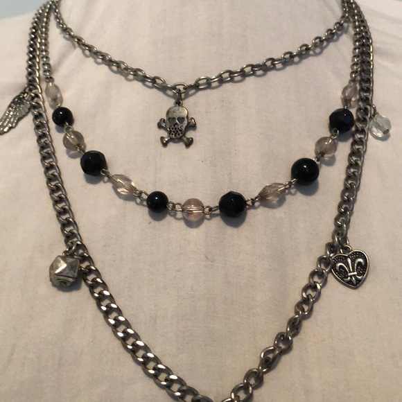 Silver and black layered necklace - Picture 2 of 4